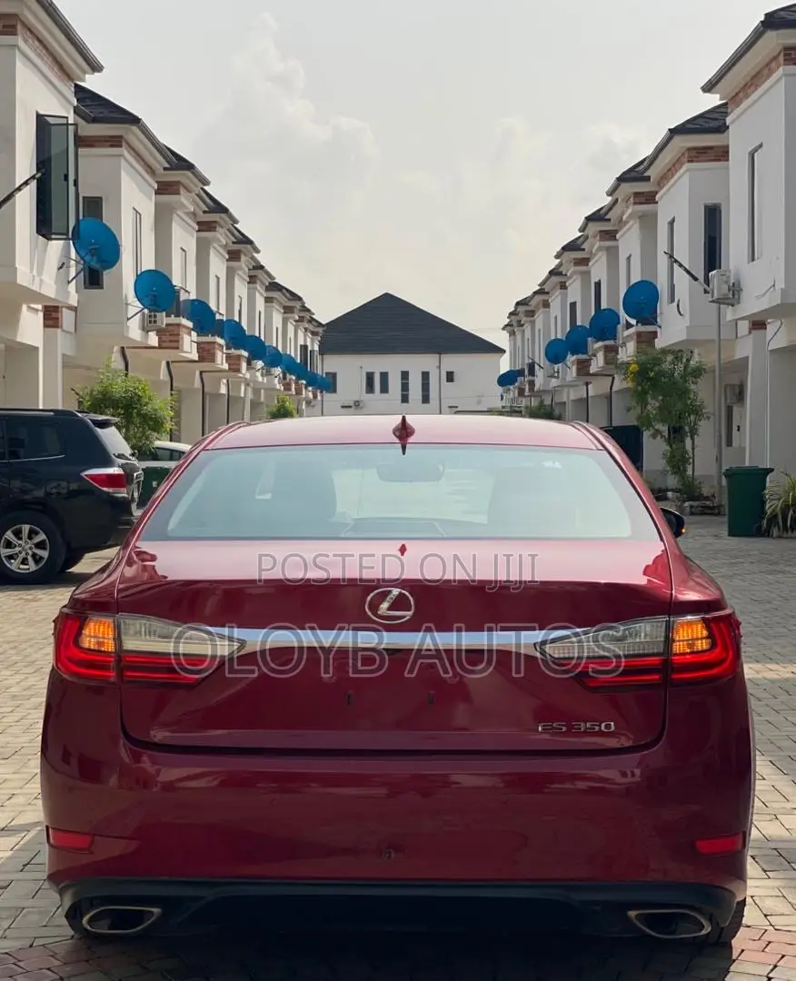 Lexus ES 350 FWD 2016 Red