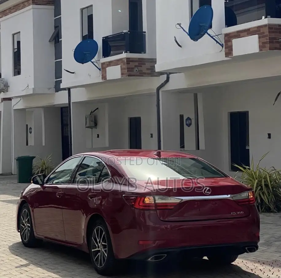 Lexus ES 350 FWD 2016 Red