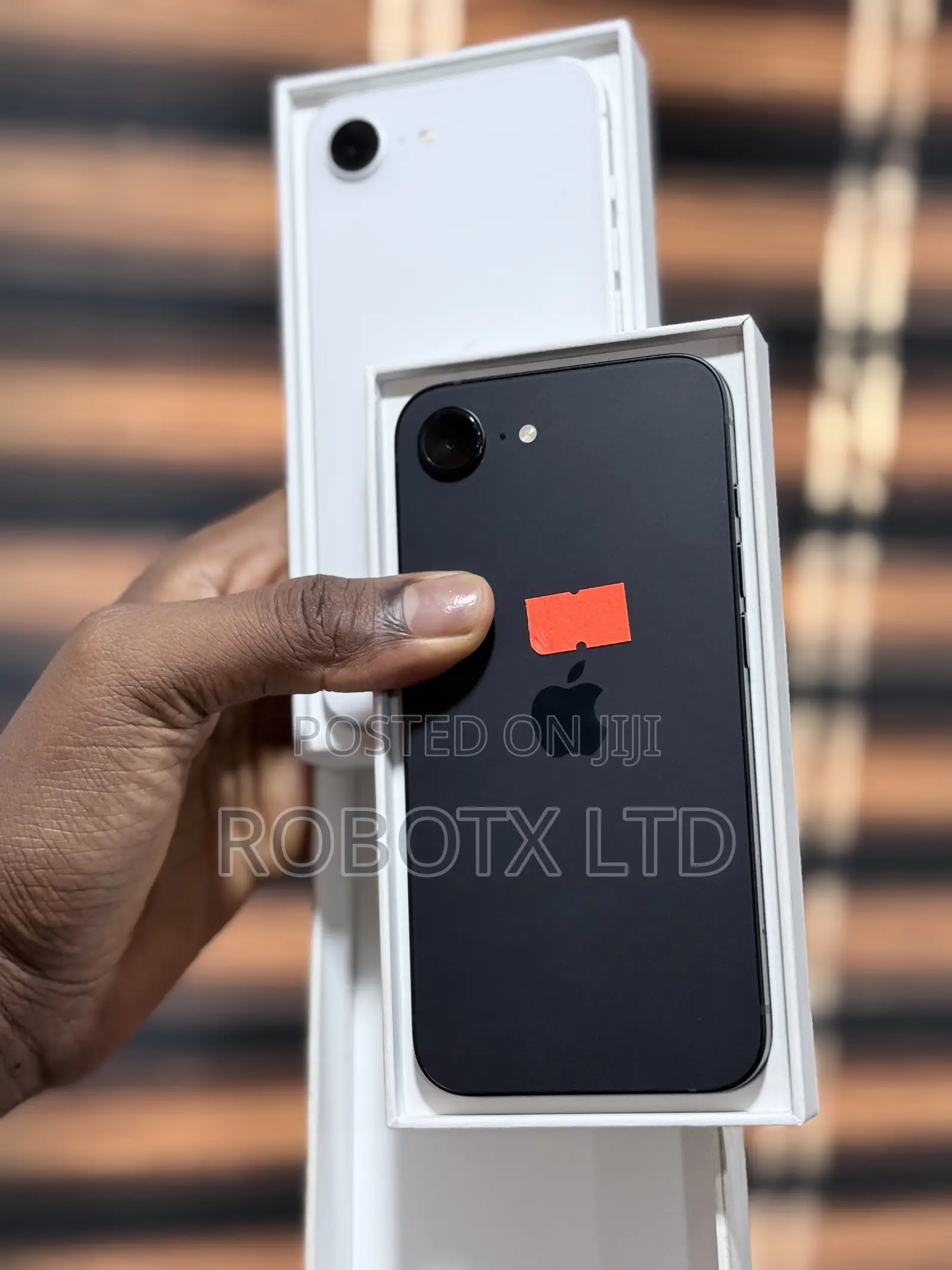 Apple iPhone 16e 128 GB Black