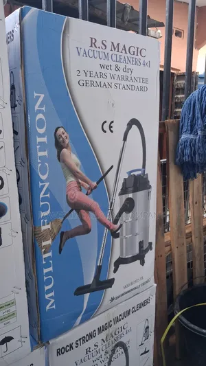Vacuum Cleaner for Homes/ Restaurants/ Companies/ Car Wash/ Offices