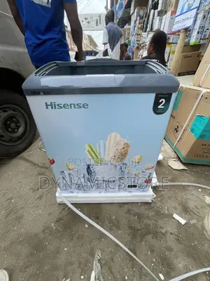 Hisense Showcase Freezer 154l