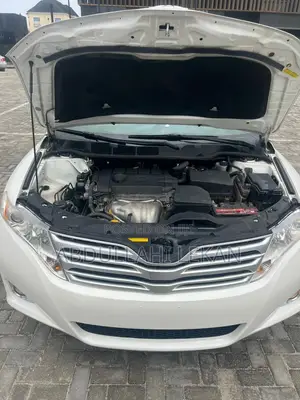 Toyota Venza 2012 White