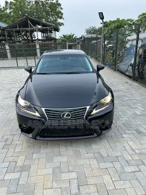 Lexus IS 350 RWD 2016 Black