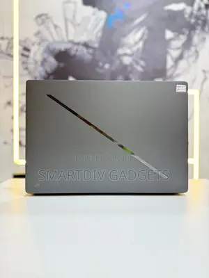 Laptop Asus ROG Zephyrus G16 16GB Intel Core Ultra 9 SSD 1T