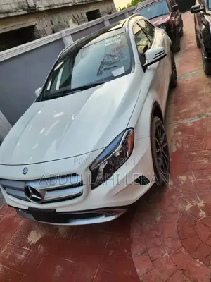 Mercedes-Benz GLA 250 2016 White