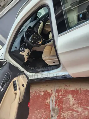 Mercedes-Benz GLA 250 2016 White