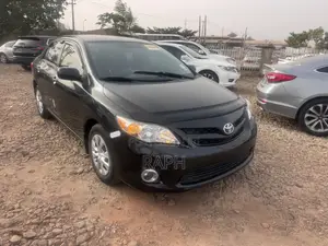 Toyota Corolla LE 4dr Sedan (1.8L 4cyl 4A) 2011 Black