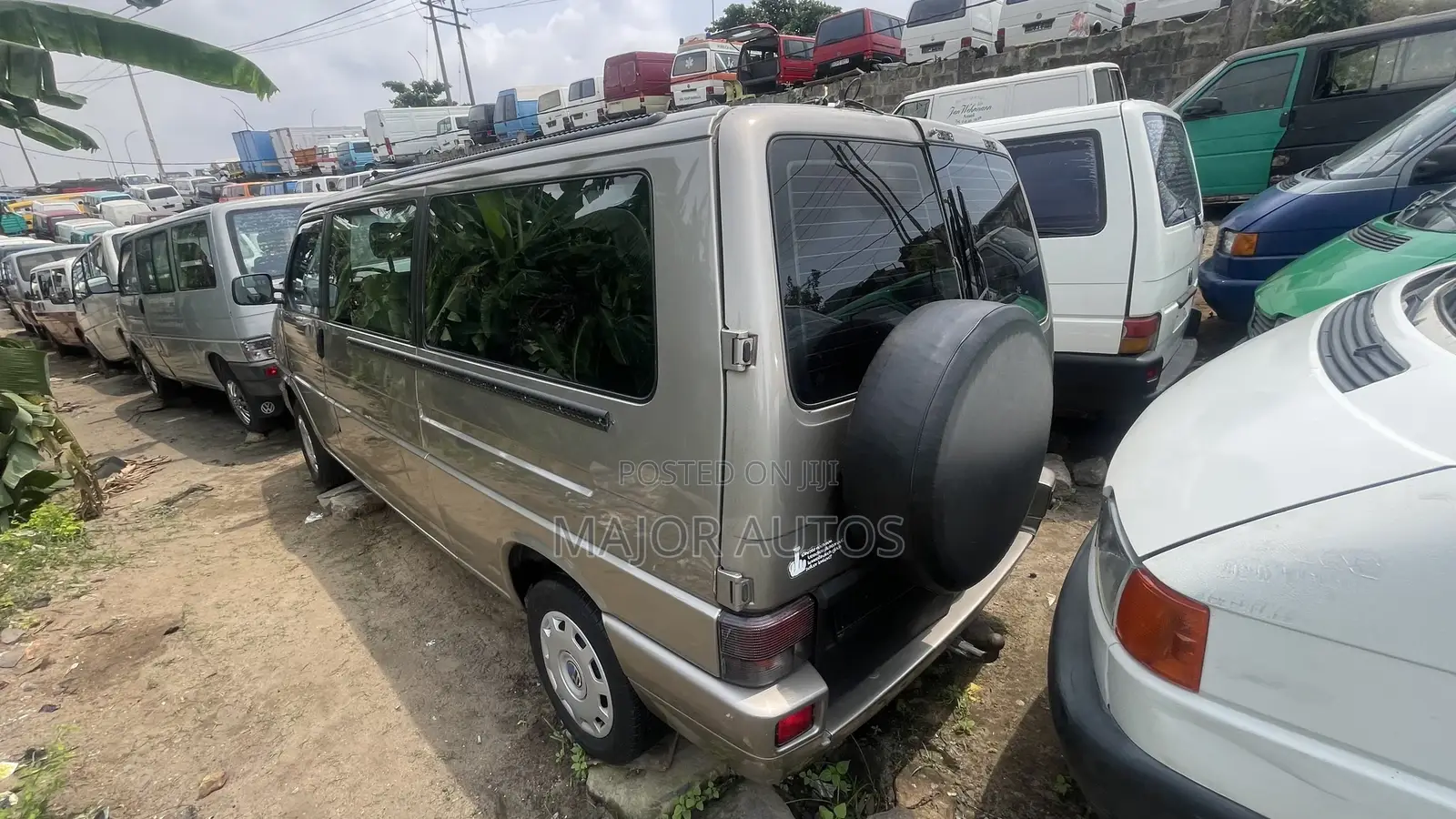 Volkswagen Transporter 2004 Grey