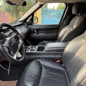 Land Rover Range Rover Vogue 2023 Black