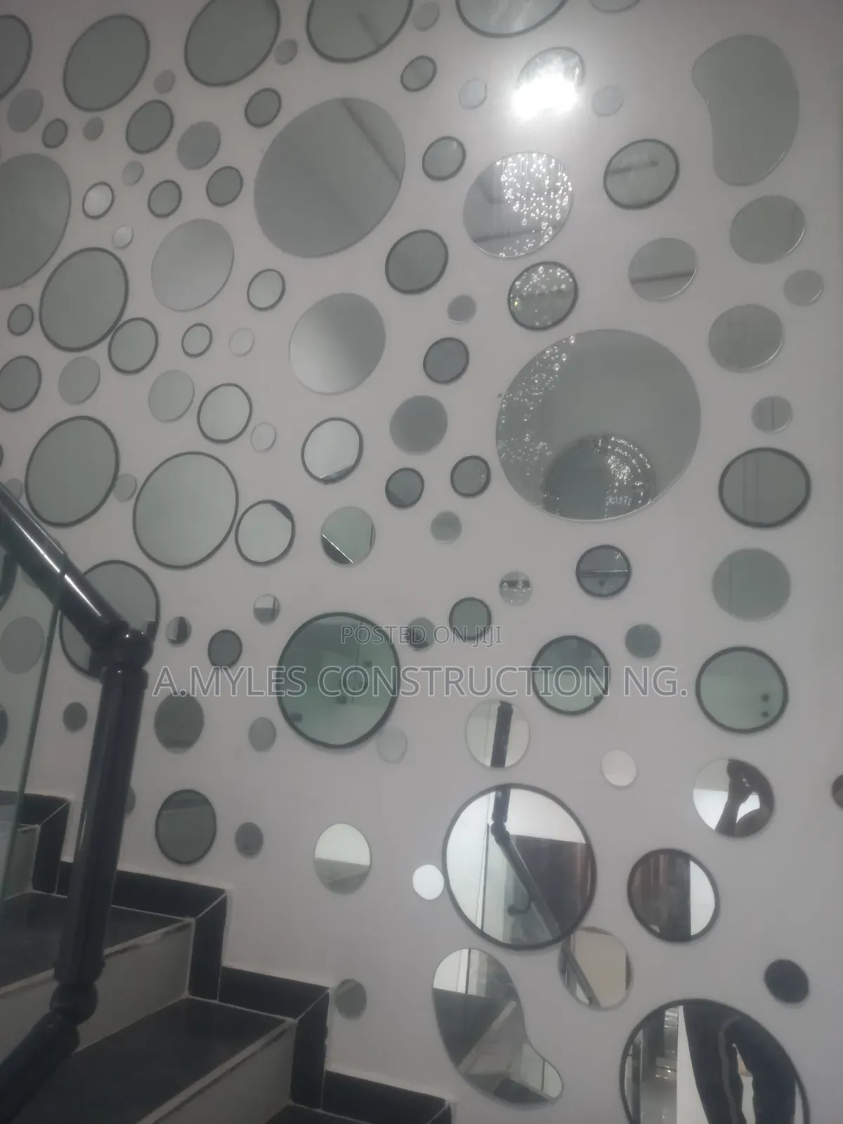 Mirror Circle