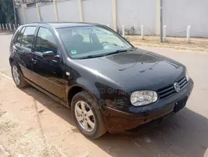 Volkswagen Golf 2000 Black