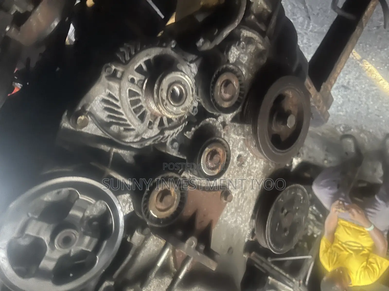 Mitsubishi Outlander Engine 08