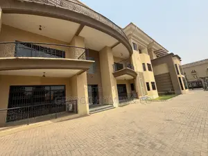 5bdrm Apartment in Maitama for sale