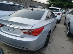 Hyundai Sonata 2013 Blue
