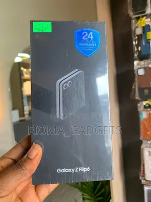New Samsung Galaxy Z Flip6 256 GB Black