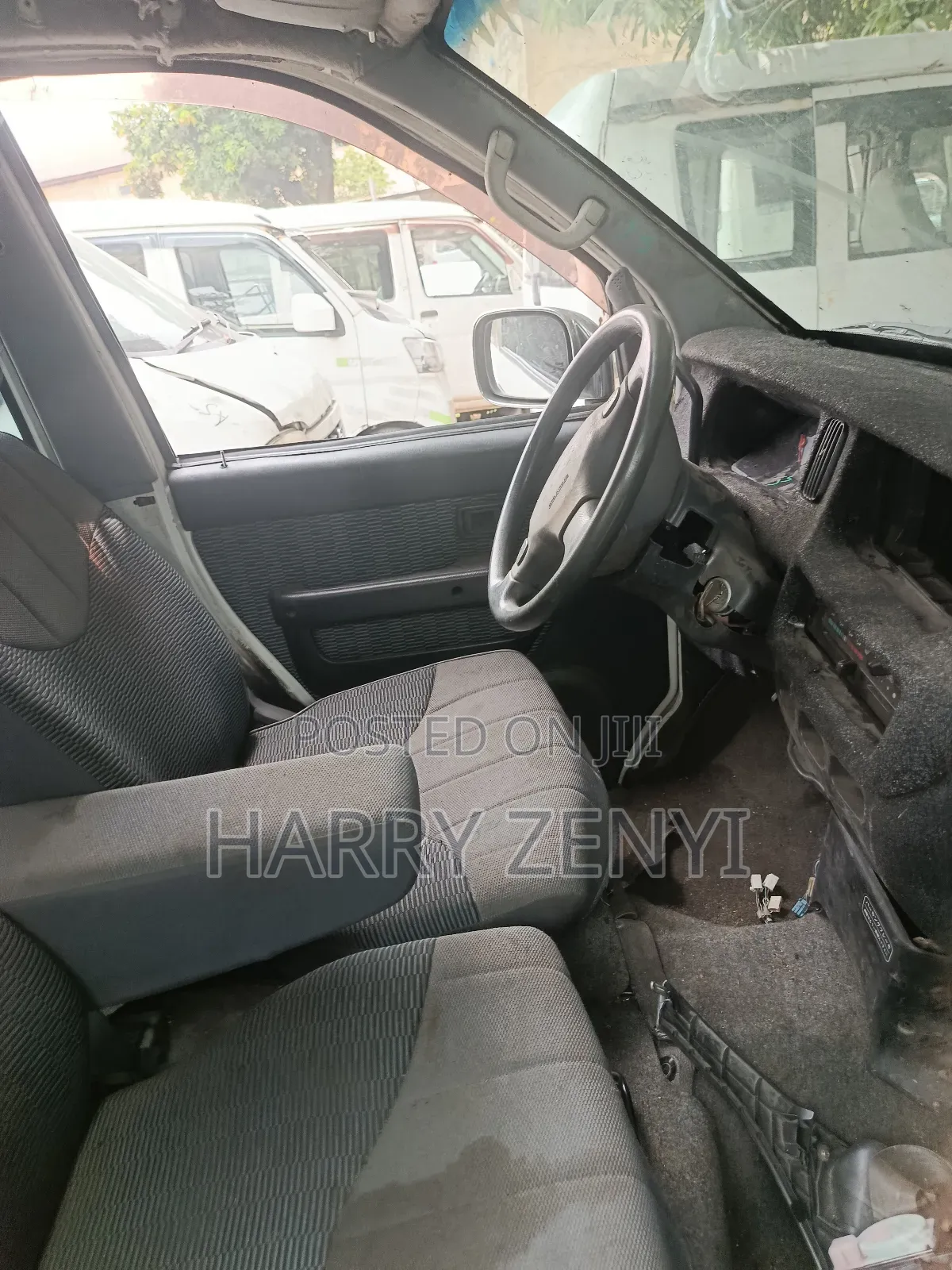 Suzuki APV Minibus 2010 Black