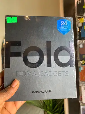 New Samsung Galaxy Z Fold4 256 GB Black