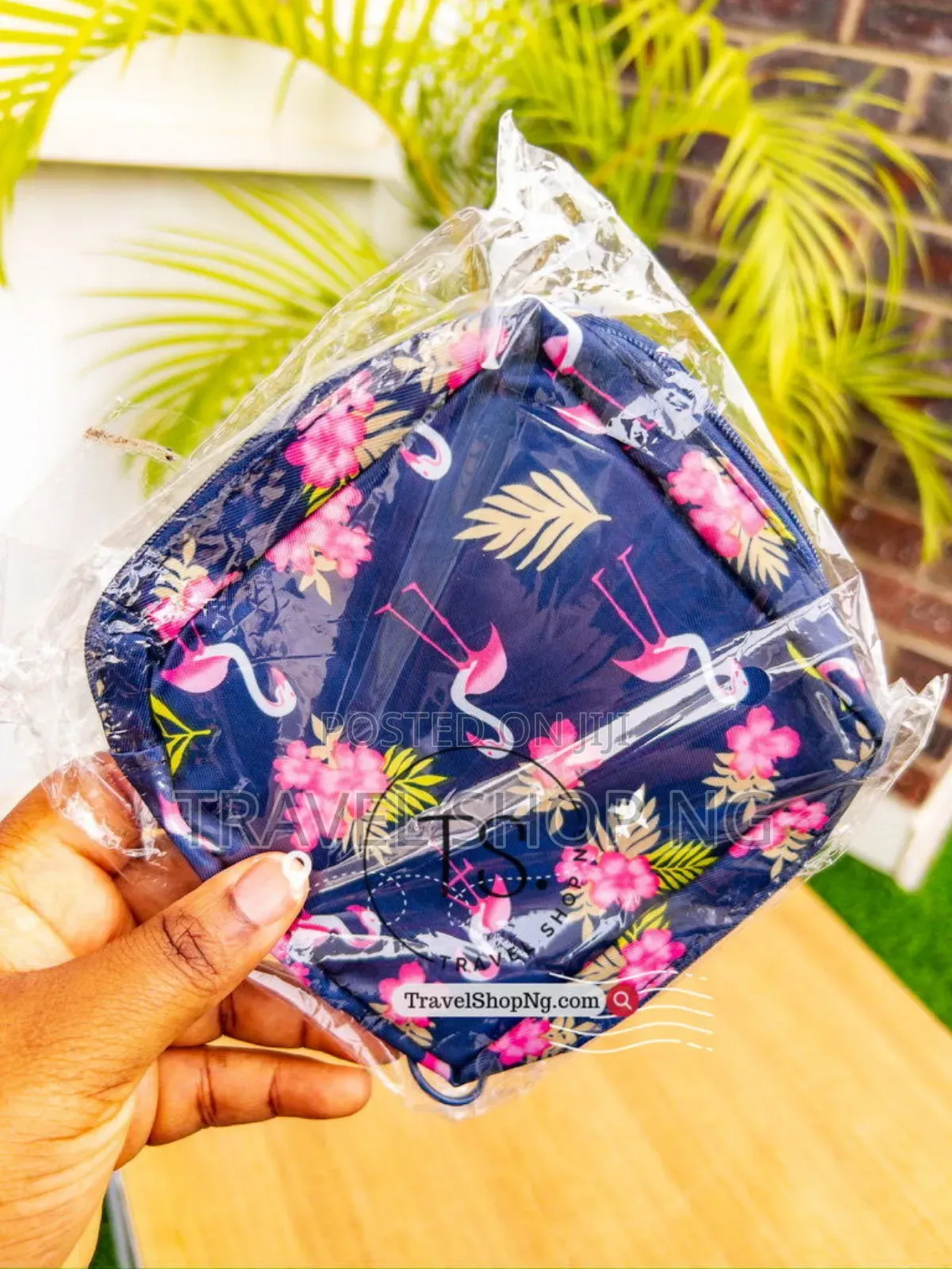 Sanitary Napkins Essential Purse