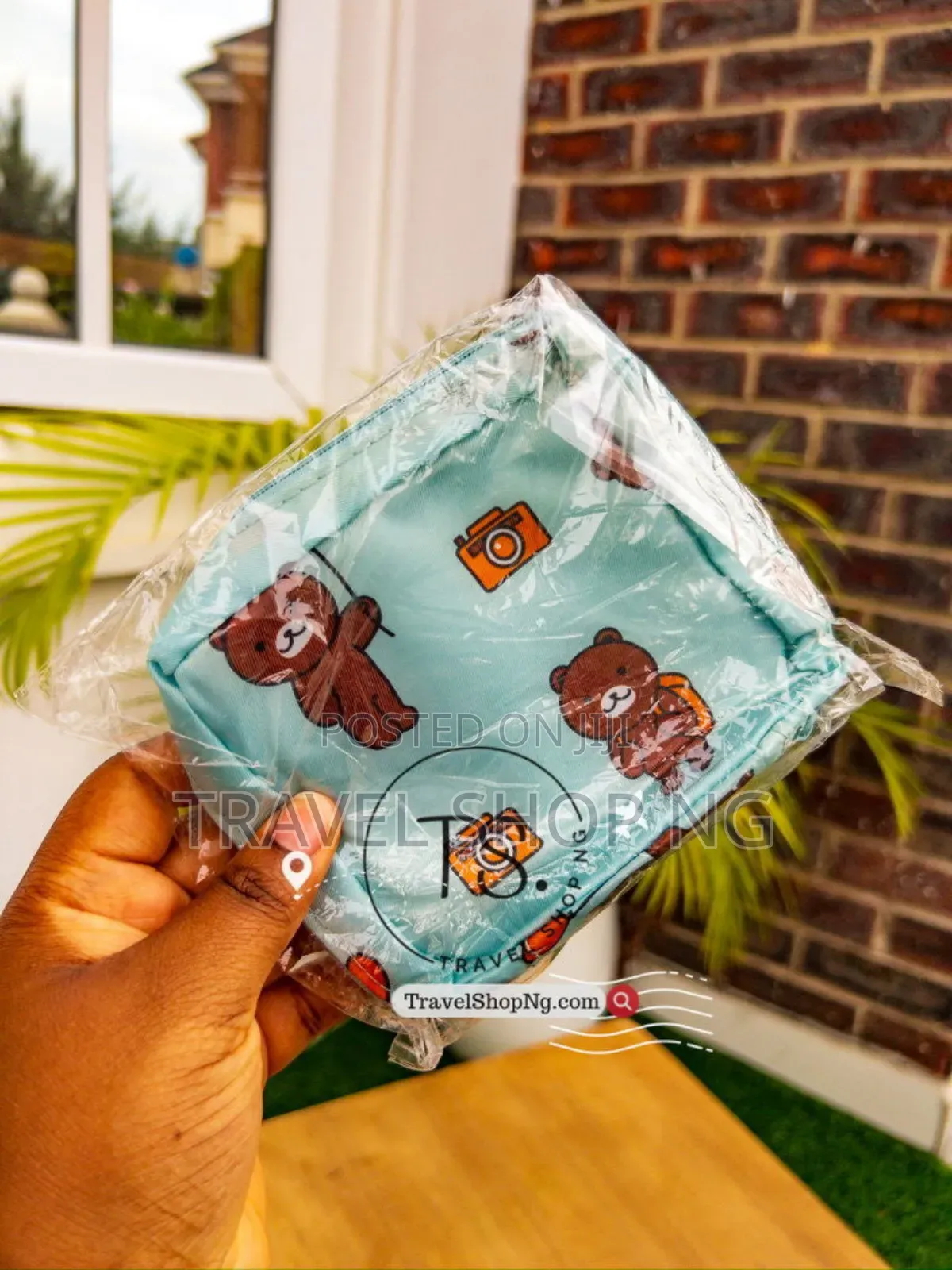 Sanitary Napkins Essential Purse