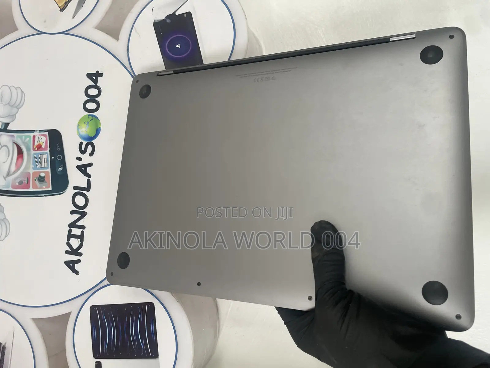 Laptop Apple MacBook Pro 2020 8GB Intel SSD 256GB