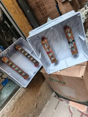 400a Circuit Breaker Busbar – Heavy Duty Copper Distribution