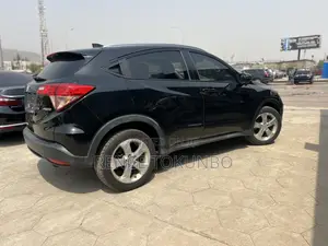 Honda HR-V 4dr SUV (1.5L 4cyl CVT) 2016 Black