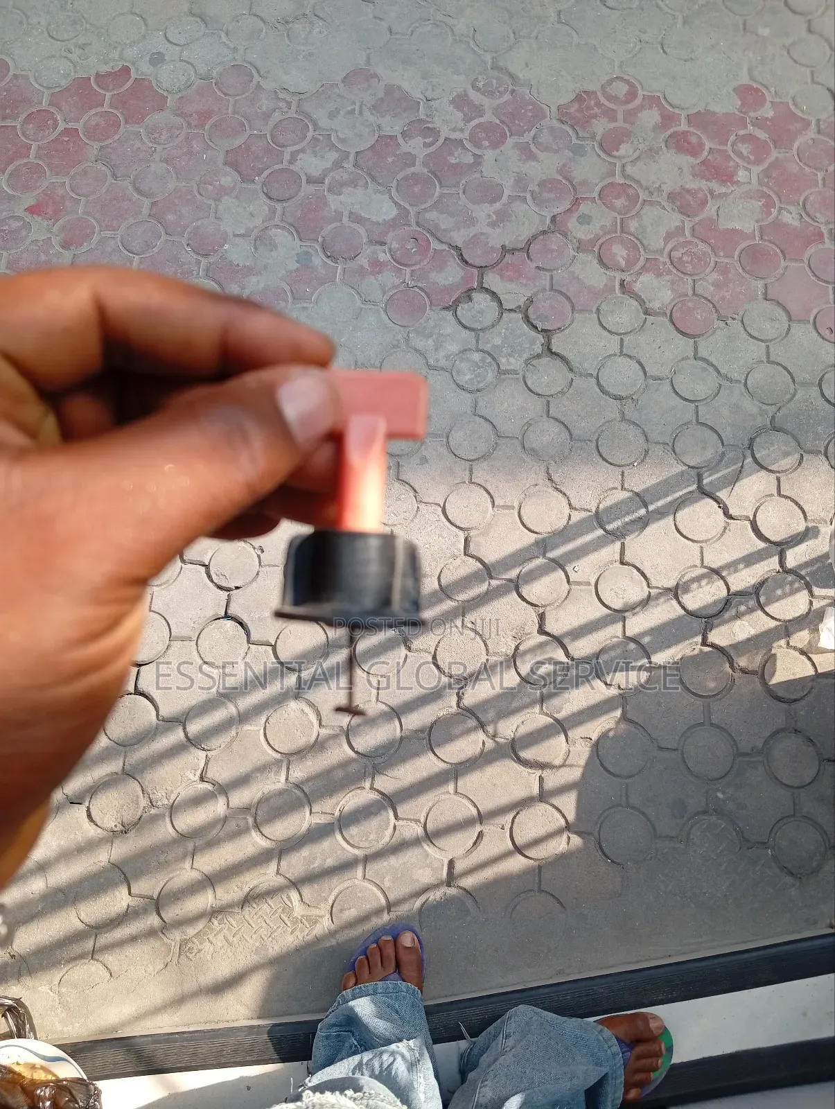 T-Pin Tile Leveler