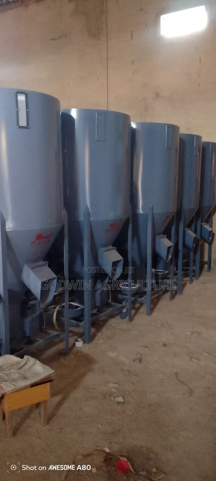 Feed Crusher With Mixer Machine