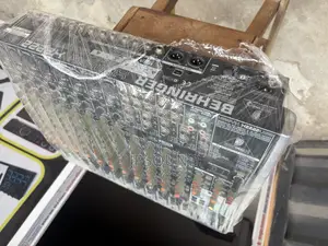Behringer Xenyx X2222usb