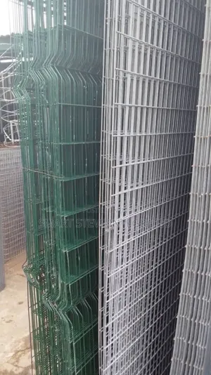 Complete Green Wire Mesh Fence Panel With Pole