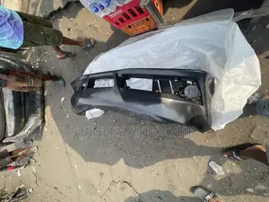 Front Bumper Camry 2013 Xle