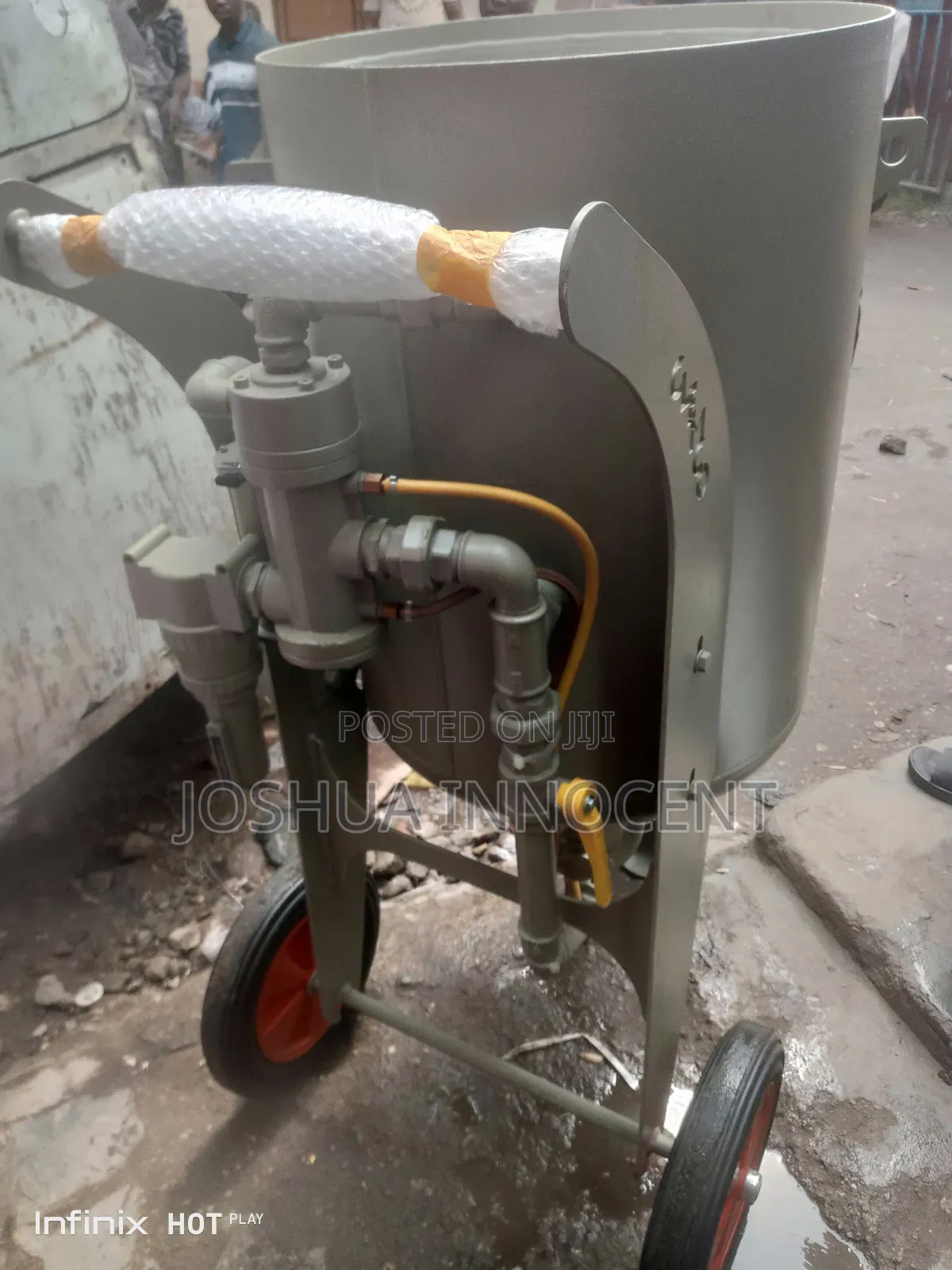 Sandblasting Machine