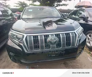 Toyota Land Cruiser Prado 2023 Black