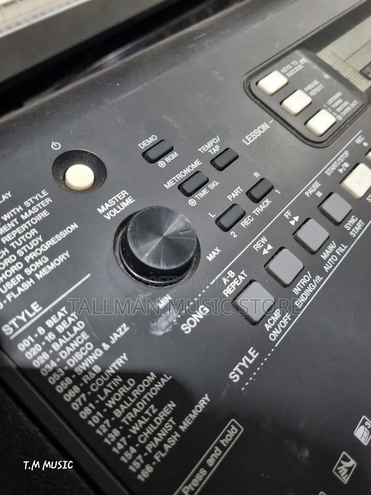 Yamaha PSR E363