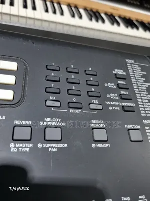 Yamaha PSR E363