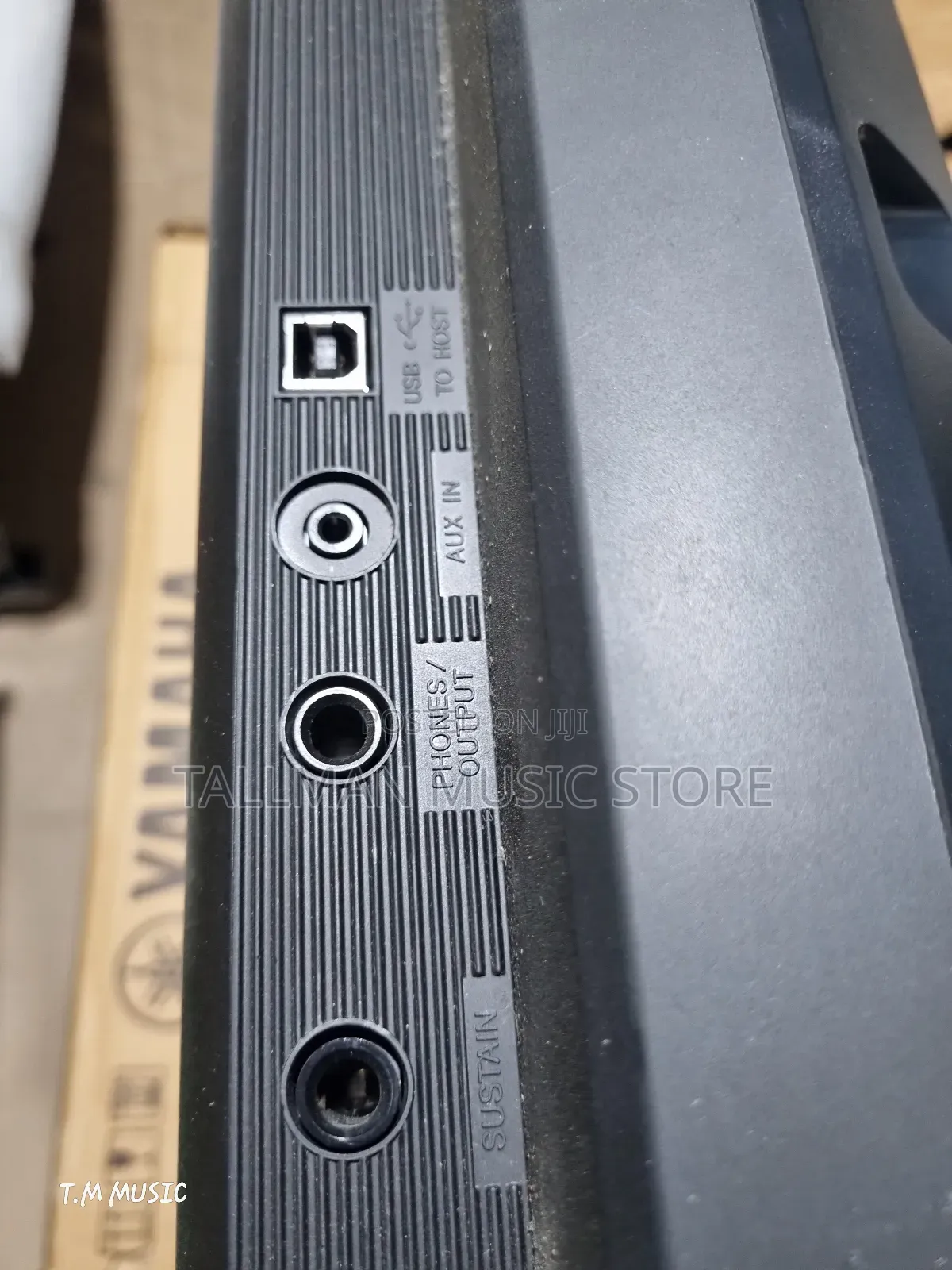 Yamaha PSR E363