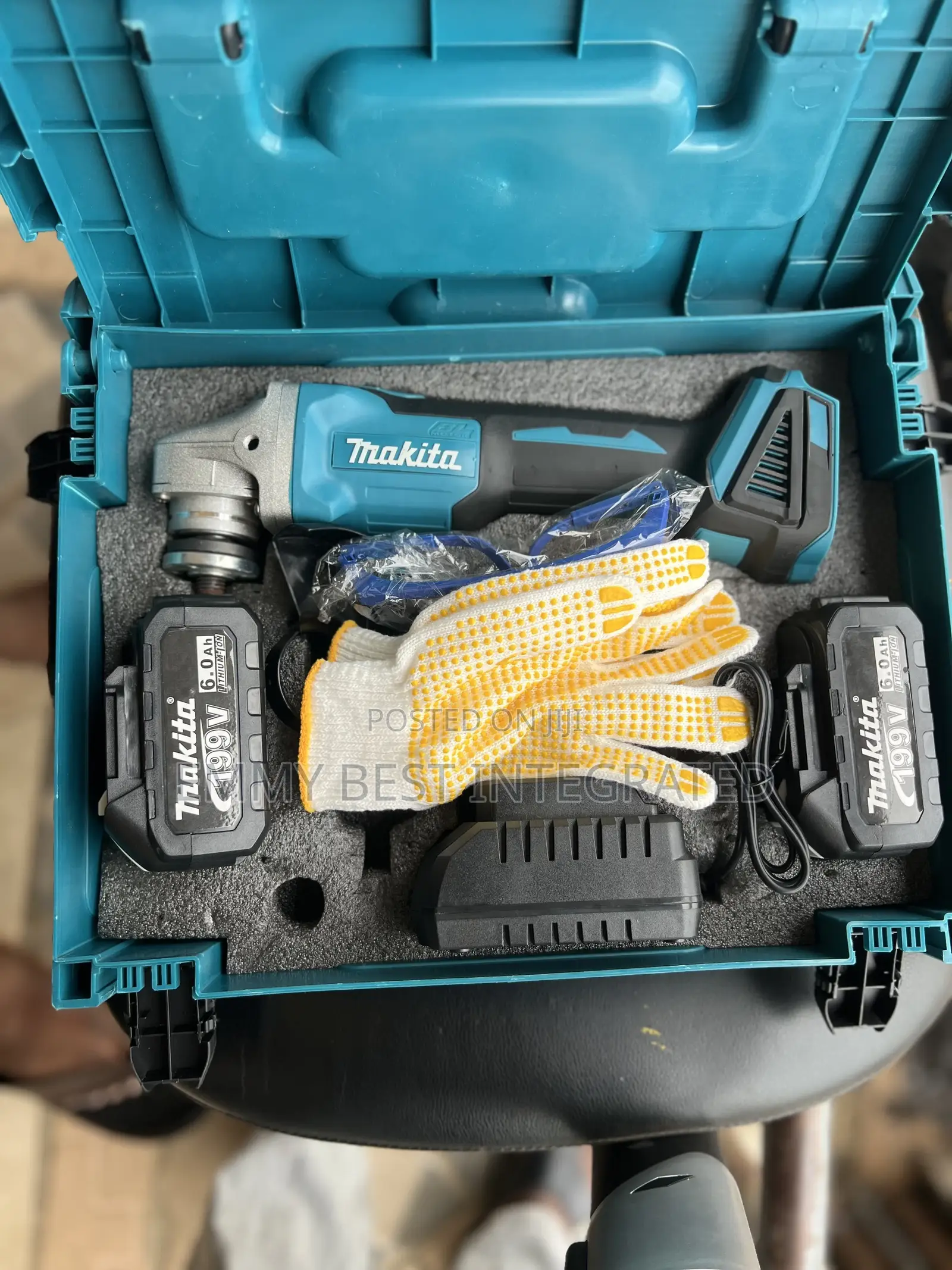Makita Cordless Angle Grinder
