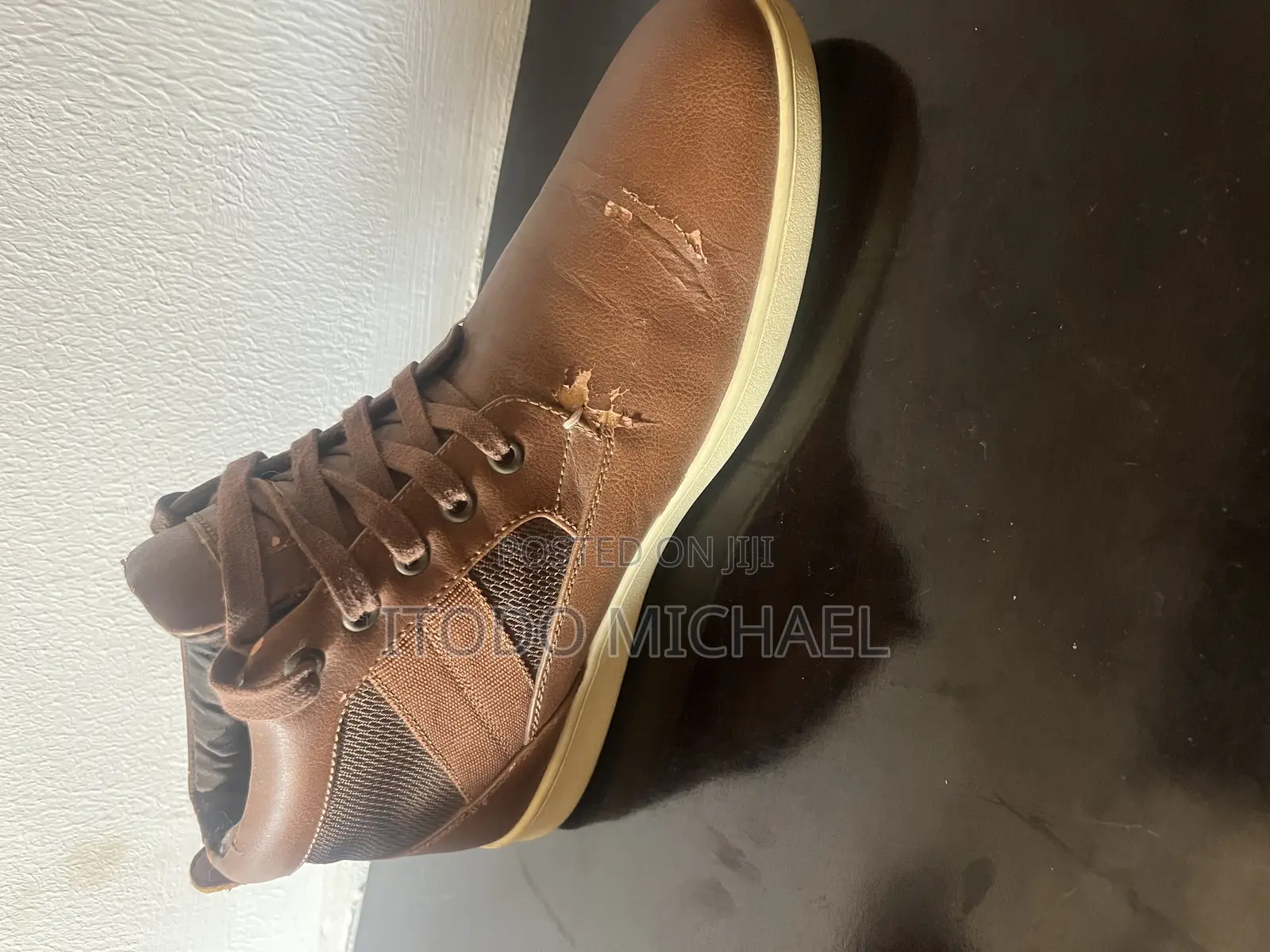 Steve Madden Shoe