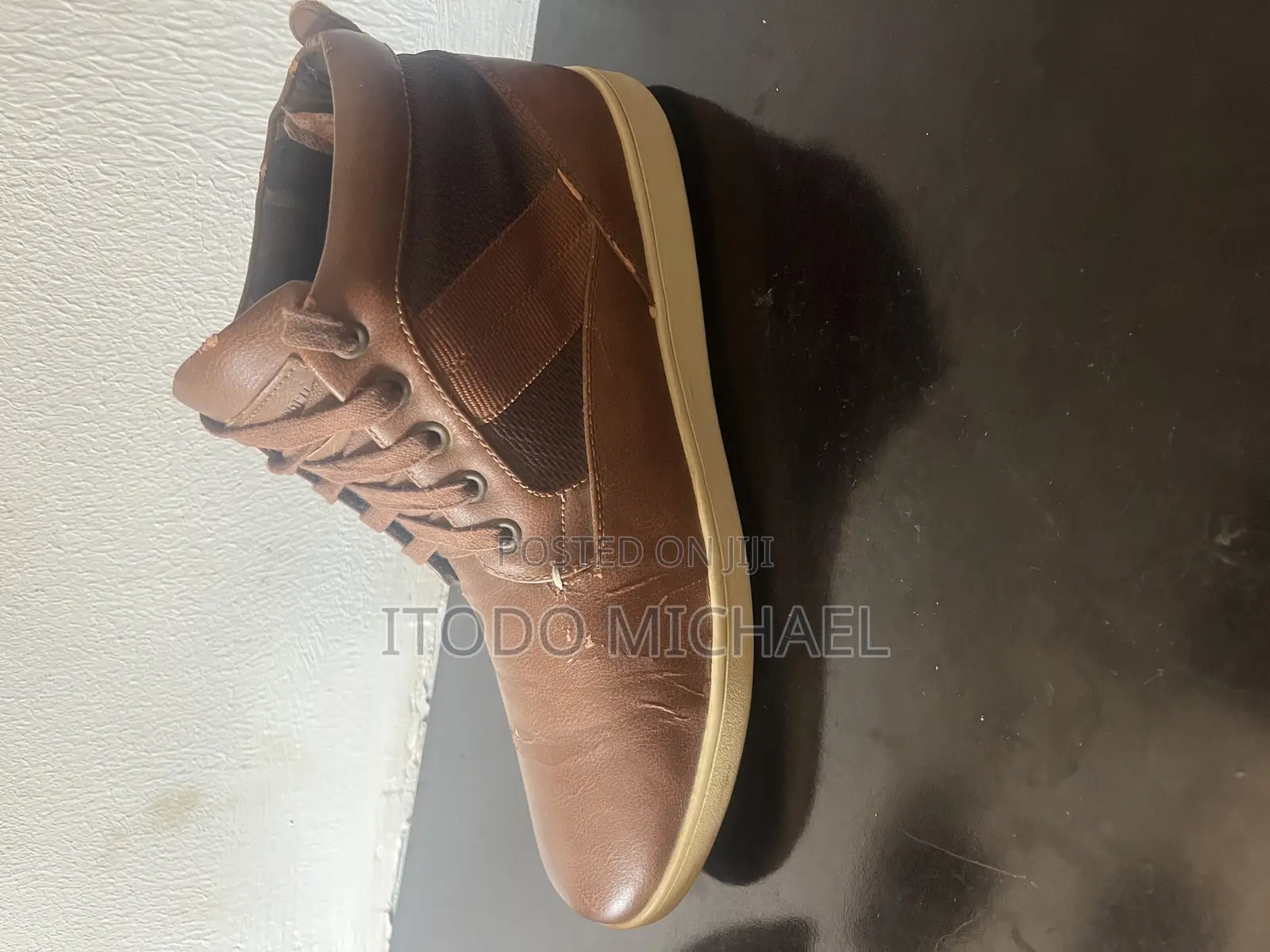 Steve Madden Shoe