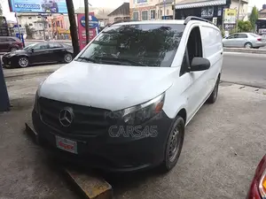 Mercedes-Benz Metris 2.0 FWD 2017 White
