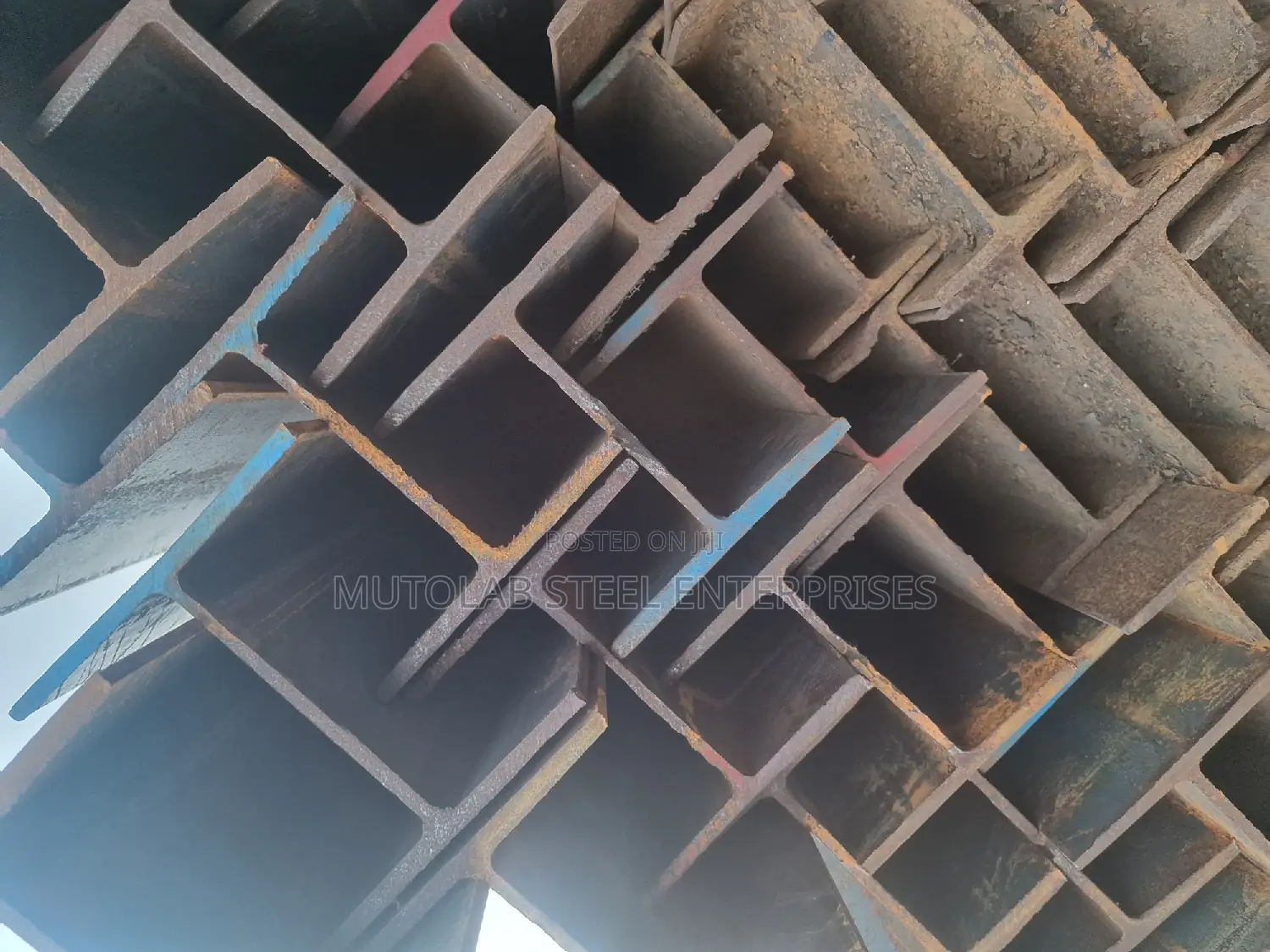 U Ub and U Column