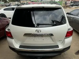 Toyota Highlander 2013 White