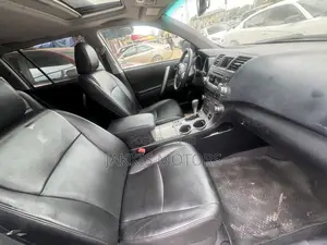 Toyota Highlander 2013 White