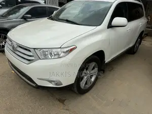 Toyota Highlander 2013 White