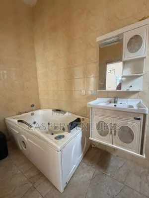 1bdrm Shared Apartment in Royal Pine, Lekki Phase 2 for rent
