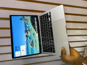 Laptop Apple MacBook Pro 2020 16GB Apple M1 SSD 256GB