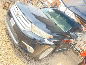 Toyota Highlander 2011 Black