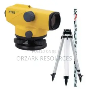 Topcon 32x Automatic Level at-B2 With Tripod and Levelling Staff