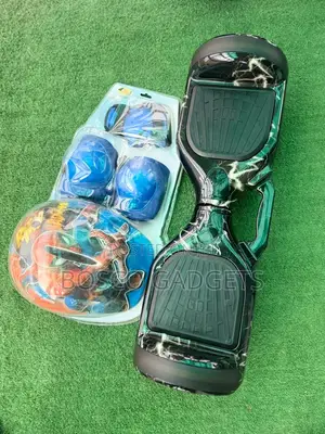 Black Smart Wheel Hoverboard With Bluetooth and Led Lights - 6.5 Inche