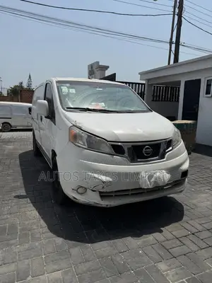 Nissan NV200 2015 White